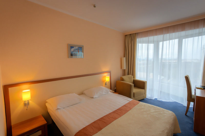 Intourist Hotel Zaporizhia Eksteriør billede