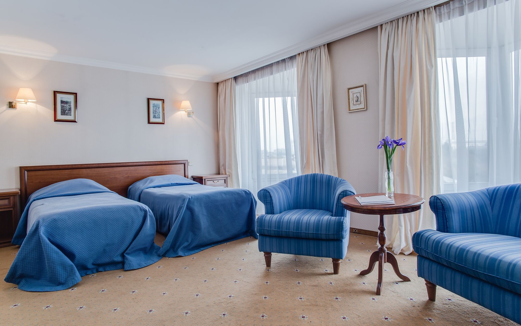 Intourist Hotel Zaporizhia Eksteriør billede